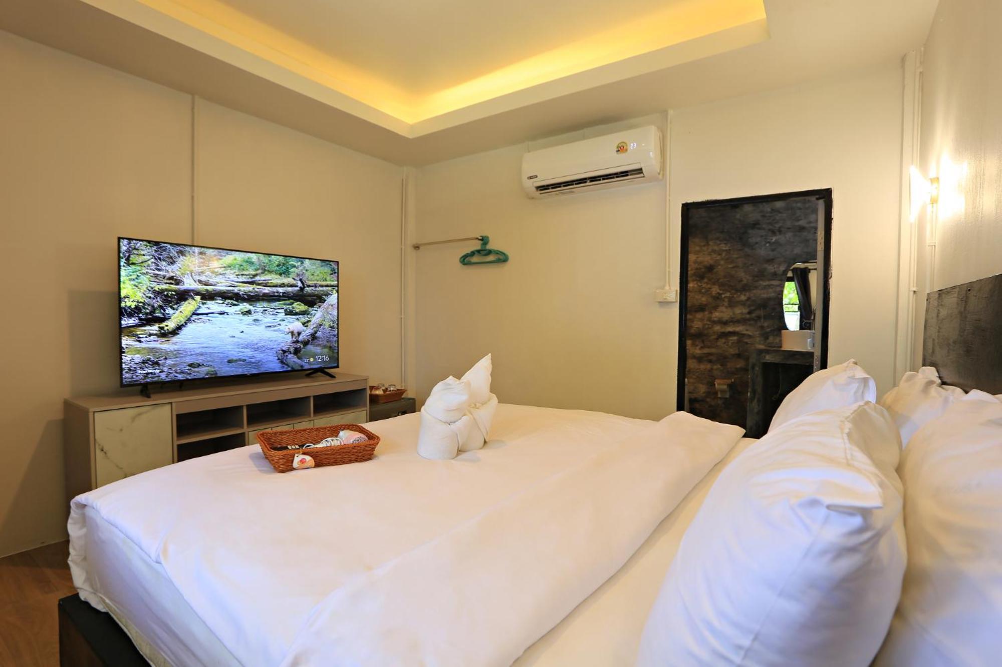 Giggling Tree Resort Koh Tao Exterior photo
